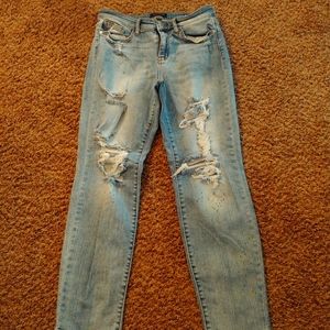 Judy Blue paint splattered boyfriend jean
